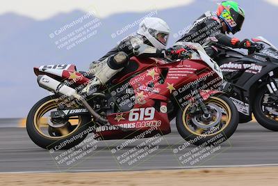 media/Jan-14-2023-SoCal Trackdays (Sat) [[497694156f]]/Turn 9 Set 2 (1130am)/